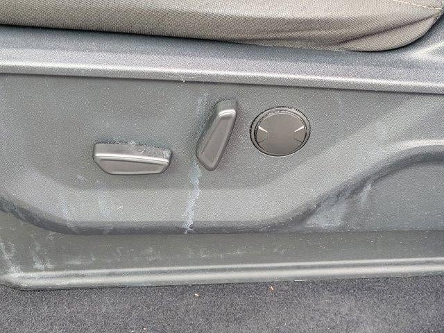 2023 Ford F-150 XL 4WD SuperCrew 5.5' Box