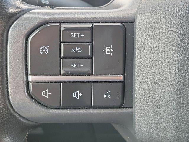 2023 Ford F-150 XL 4WD SuperCrew 5.5' Box