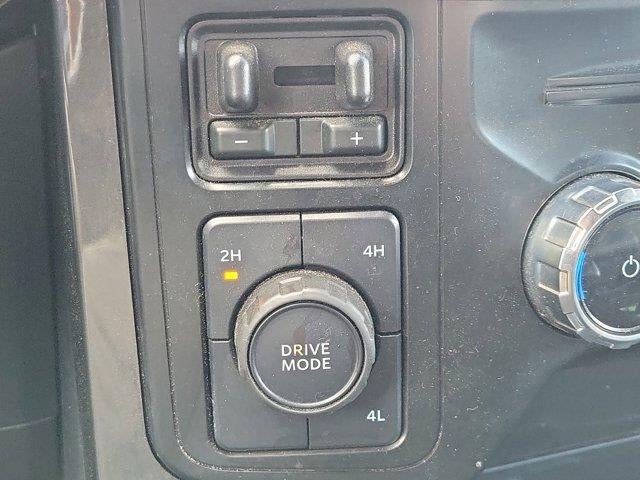 2023 Ford F-150 XL 4WD SuperCrew 5.5' Box