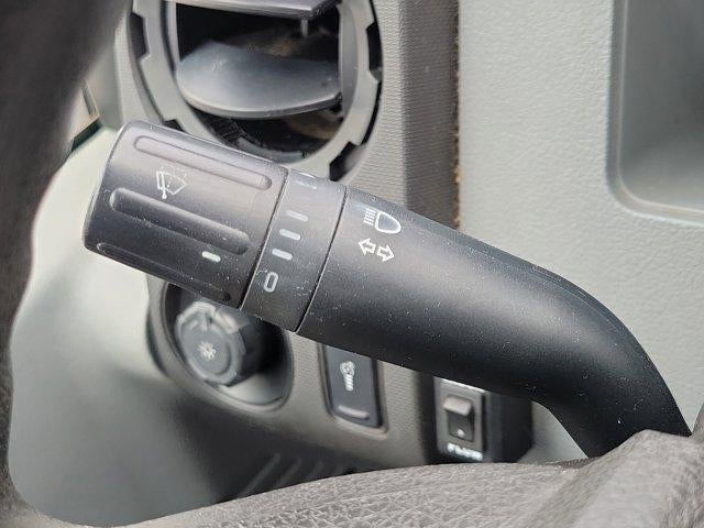 2015 Ford Super Duty F-250 SRW 4WD SuperCab 6-3/4 Ft Box XL