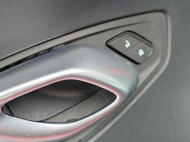 2023 Chevrolet Camaro 2dr Convertible 1LT