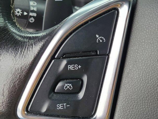 2023 Chevrolet Camaro 2dr Convertible 1LT