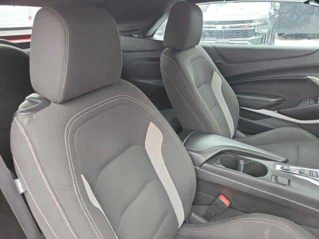 2023 Chevrolet Camaro 2dr Convertible 1LT