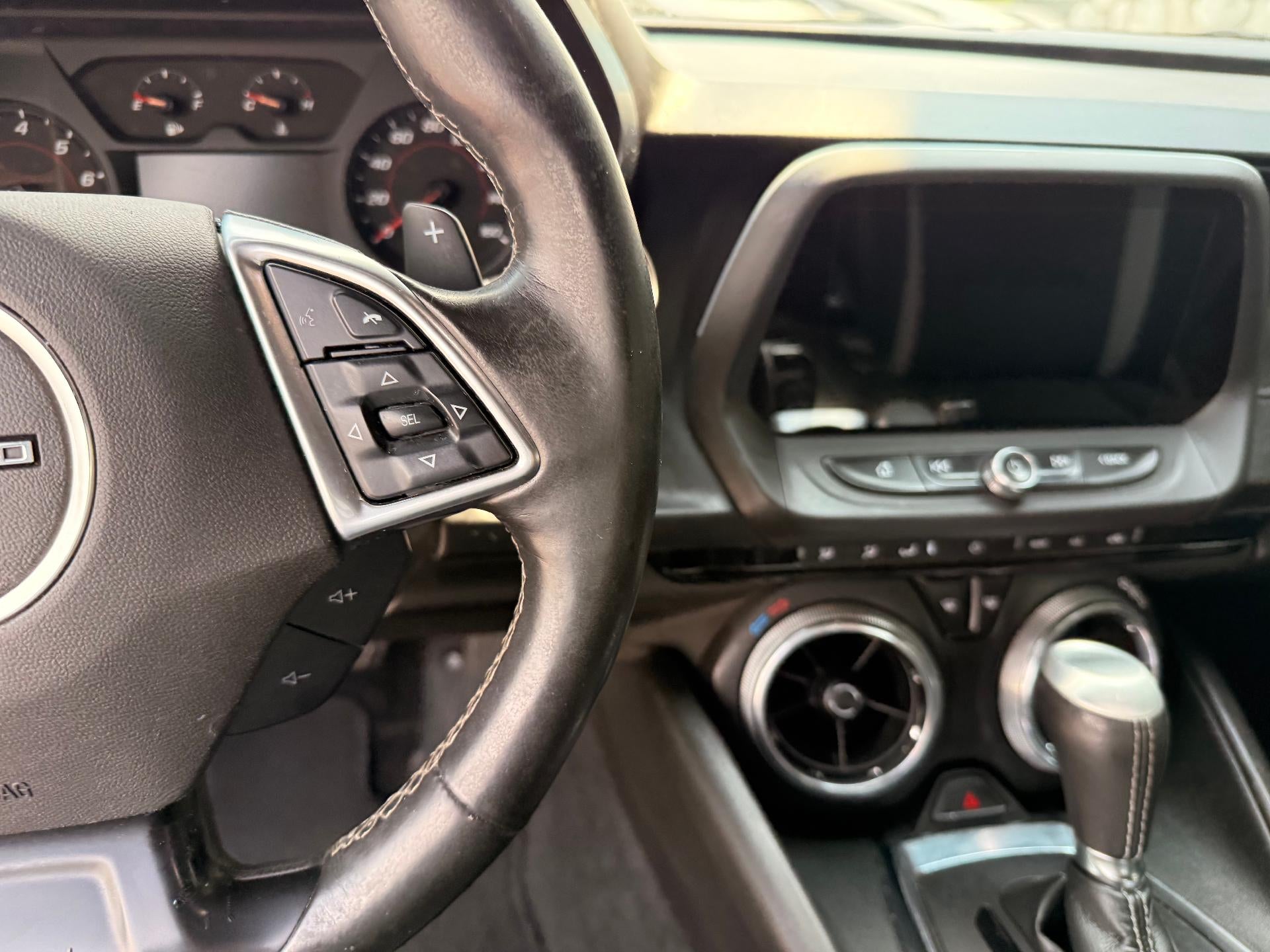 2021 Chevrolet Camaro 2dr Coupe LT1