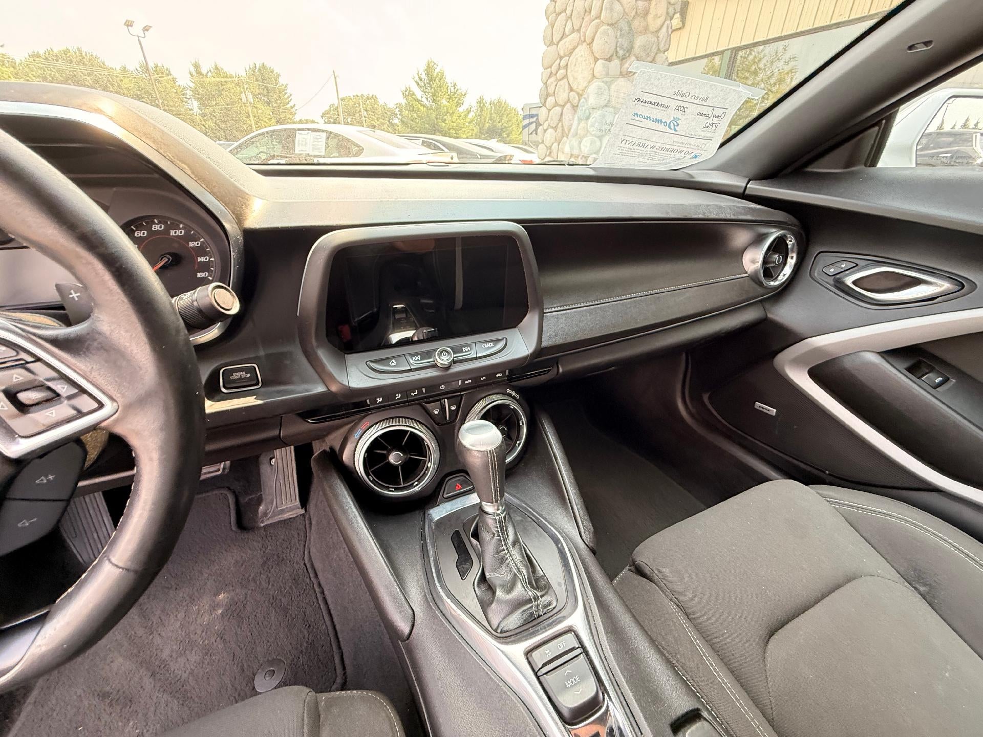 2021 Chevrolet Camaro 2dr Coupe LT1