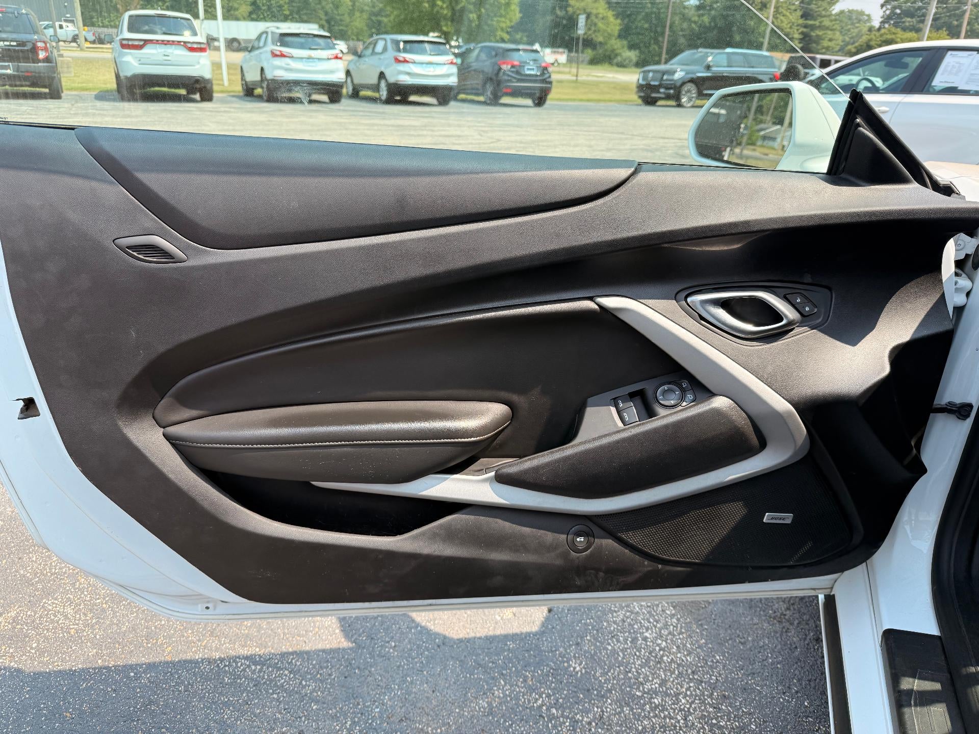 2021 Chevrolet Camaro 2dr Coupe LT1