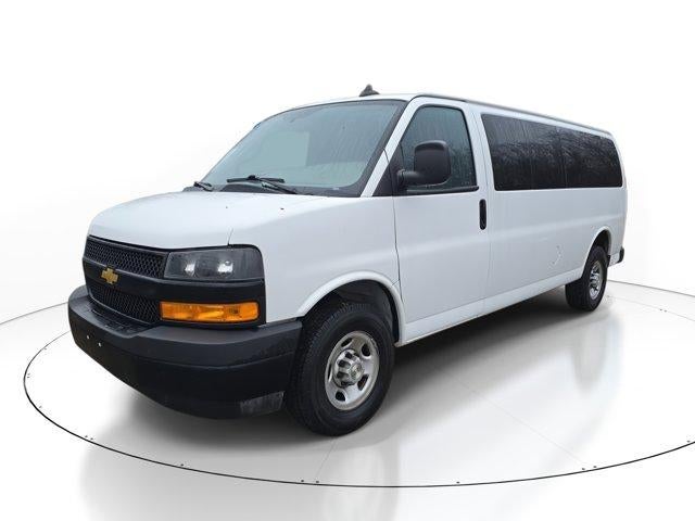 2022 Chevrolet Express Passenger 3500 3500 Extended Wheelbase Rear-Wheel Drive 1LS