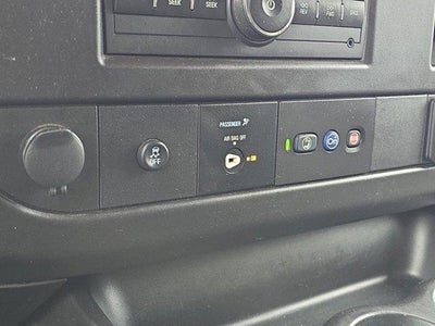 2022 Chevrolet Express Passenger 3500 3500 Extended Wheelbase Rear-Wheel Drive 1LS