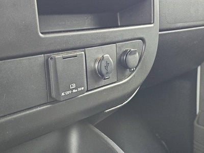 2022 Chevrolet Express Passenger 3500 3500 Extended Wheelbase Rear-Wheel Drive 1LS