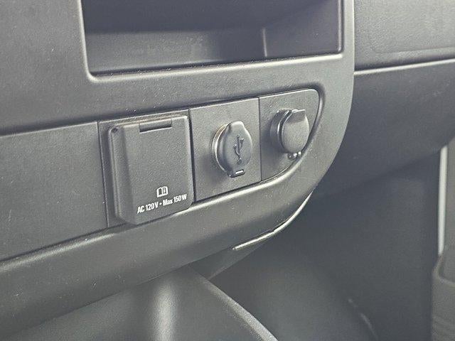 2022 Chevrolet Express Passenger 3500 3500 Extended Wheelbase Rear-Wheel Drive 1LS