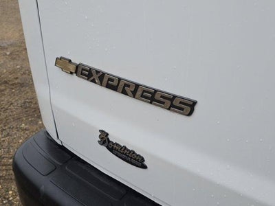 2022 Chevrolet Express Passenger 3500 3500 Extended Wheelbase Rear-Wheel Drive 1LS