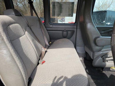 2023 Chevrolet Express Passenger 3500 3500 Extended Wheelbase Rear-Wheel Drive 1LS