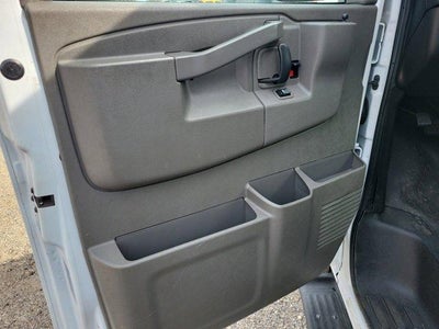 2023 Chevrolet Express Passenger 3500 3500 Extended Wheelbase Rear-Wheel Drive 1LS