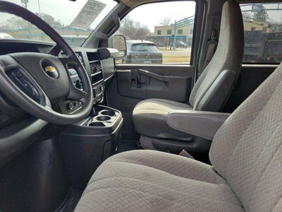 2023 Chevrolet Express Passenger 3500 3500 Extended Wheelbase Rear-Wheel Drive 1LS