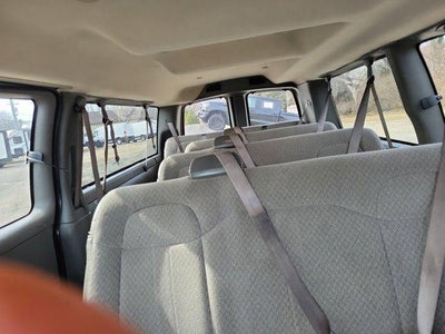 2023 Chevrolet Express Passenger 3500 3500 Extended Wheelbase Rear-Wheel Drive 1LS