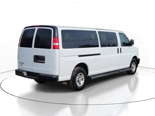 2023 Chevrolet Express Passenger 3500 3500 Extended Wheelbase Rear-Wheel Drive 1LS