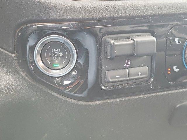 2025 Chevrolet Silverado 2500 HD Crew Cab Long Box 4-Wheel Drive LT