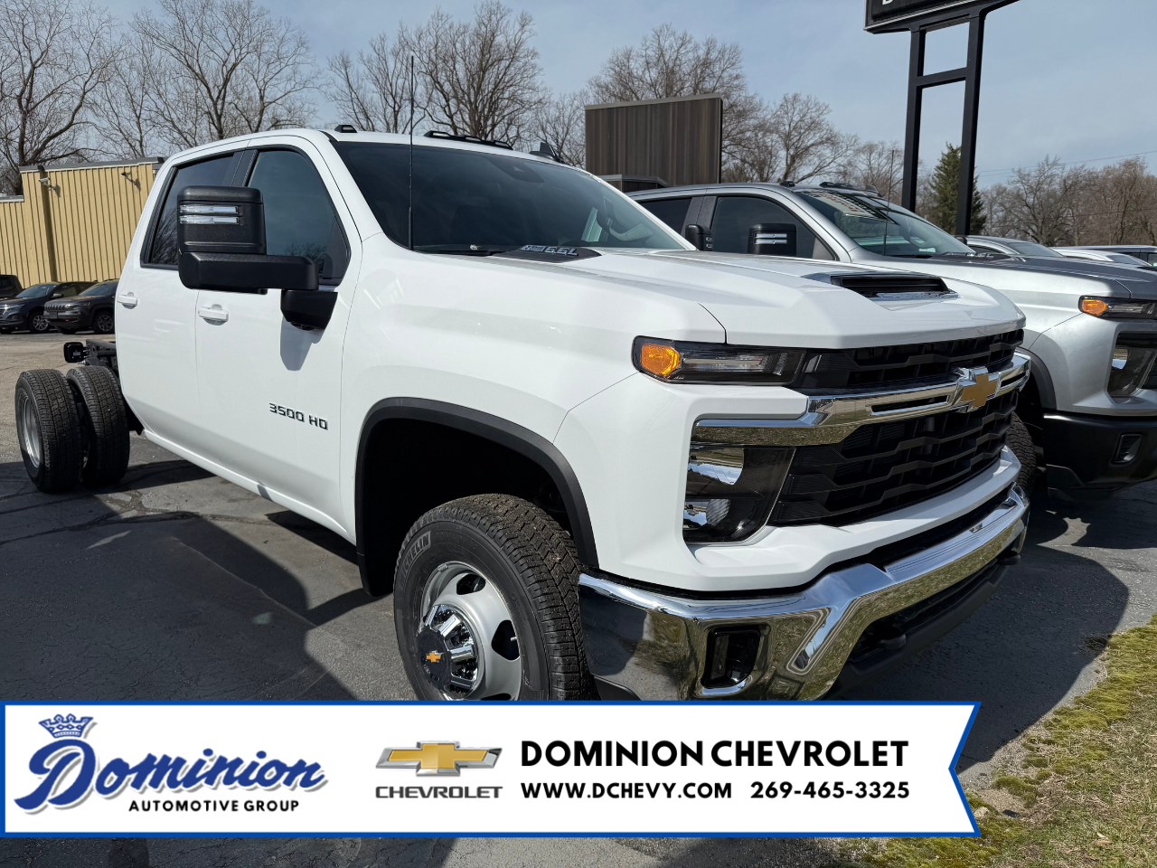 2025 Chevrolet Silverado 3500 HD Chassis Cab LT