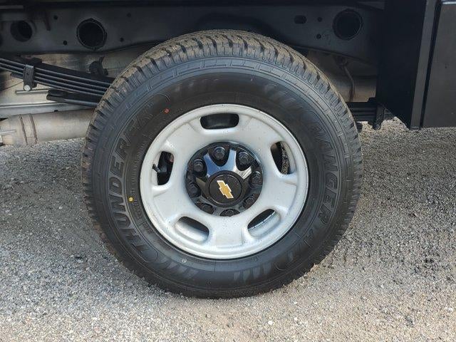 2024 Chevrolet Silverado 2500 HD Crew Cab Standard Box 4-Wheel Drive Work Truck