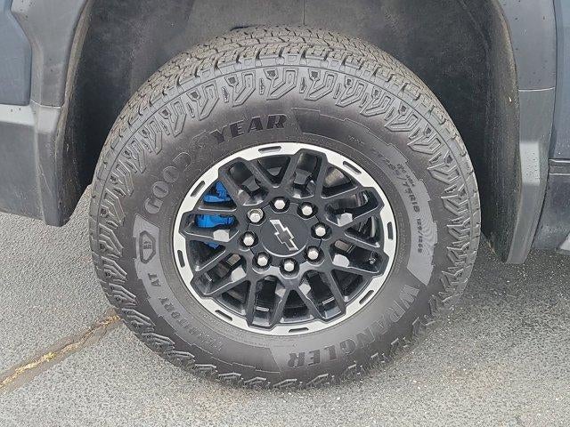 2026 Chevrolet Silverado EV e4WD Crew Cab Extended Range Trail Boss