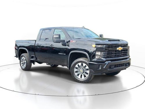 2026 Chevrolet Silverado 2500 HD Crew Cab Standard Box 4-Wheel Drive Custom