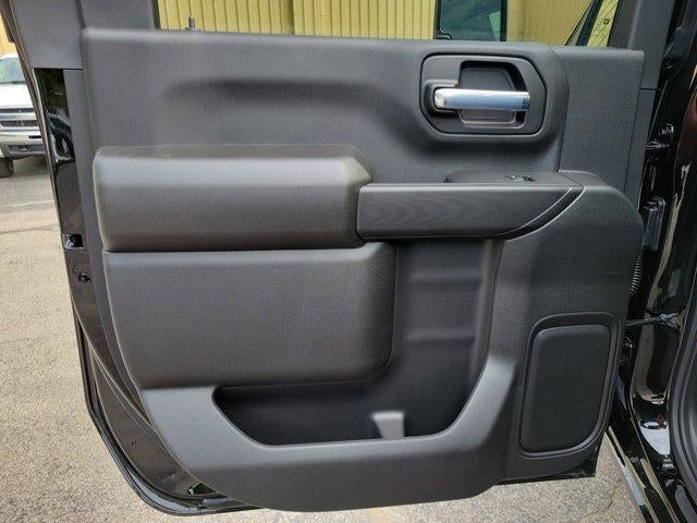 2026 Chevrolet Silverado 2500 HD Crew Cab Standard Box 4-Wheel Drive Custom