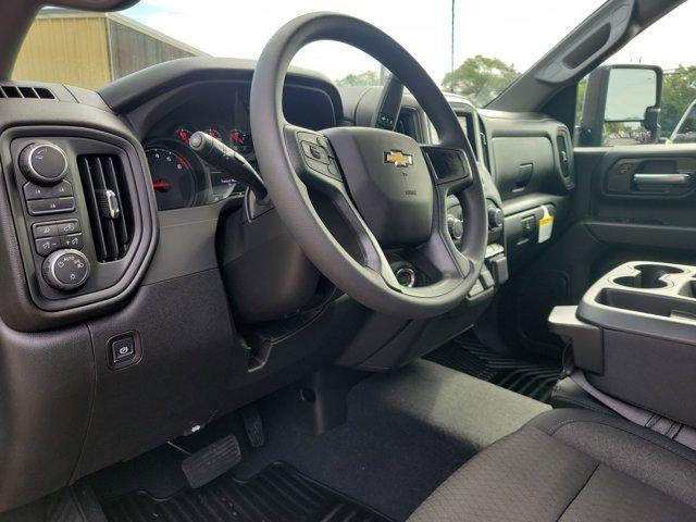 2026 Chevrolet Silverado 2500 HD Crew Cab Standard Box 4-Wheel Drive Custom