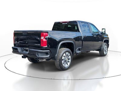 2026 Chevrolet Silverado 2500 HD Crew Cab Standard Box 4-Wheel Drive Custom