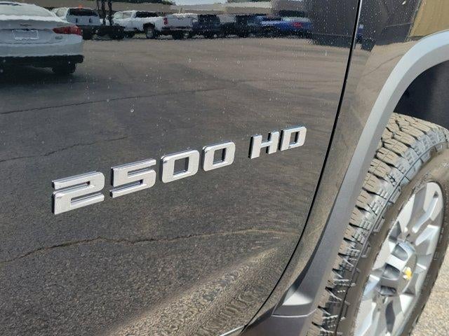 2026 Chevrolet Silverado 2500 HD Crew Cab Standard Box 4-Wheel Drive Custom