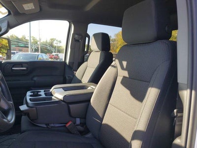 2026 Chevrolet Silverado 2500 HD Crew Cab Standard Box 4-Wheel Drive Custom
