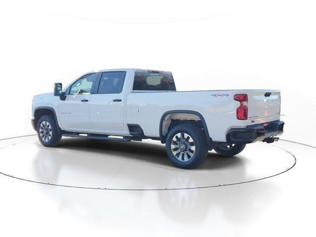 2026 Chevrolet Silverado 2500 HD Crew Cab Standard Box 4-Wheel Drive Custom