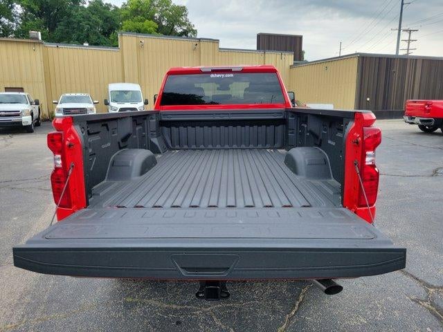 2025 Chevrolet Silverado 2500 HD Crew Cab Standard Box 4-Wheel Drive Custom
