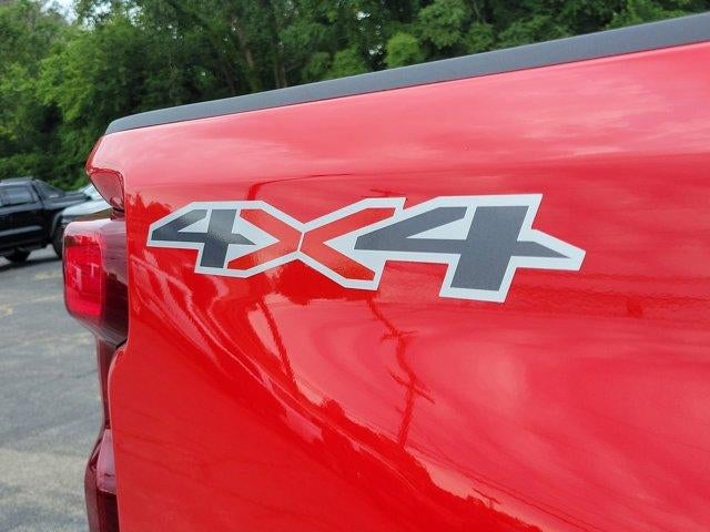 2025 Chevrolet Silverado 2500 HD Crew Cab Standard Box 4-Wheel Drive Custom