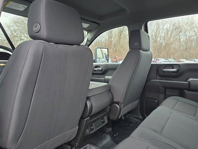 2026 Chevrolet Silverado 3500 HD Crew Cab Standard Box 4-Wheel Drive Work Truck