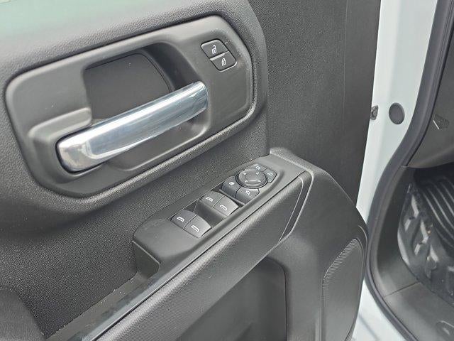 2026 Chevrolet Silverado 3500 HD Crew Cab Long Box 4-Wheel Drive Work Truck