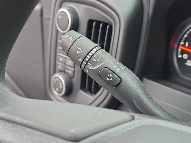 2026 Chevrolet Silverado 3500 HD Crew Cab Long Box 4-Wheel Drive Work Truck