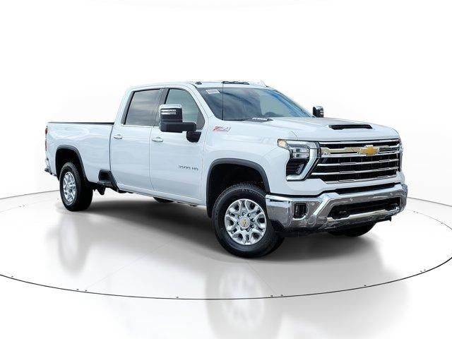 2026 Chevrolet Silverado 3500 HD Crew Cab Long Box 4-Wheel Drive LTZ