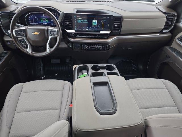 2024 Chevrolet Silverado 3500 HD Crew Cab Standard Box 4-Wheel Drive LT