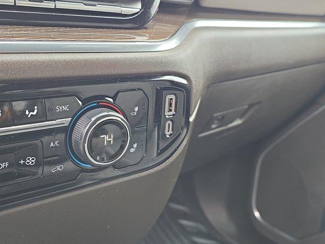 2024 Chevrolet Silverado 3500 HD Crew Cab Standard Box 4-Wheel Drive LT