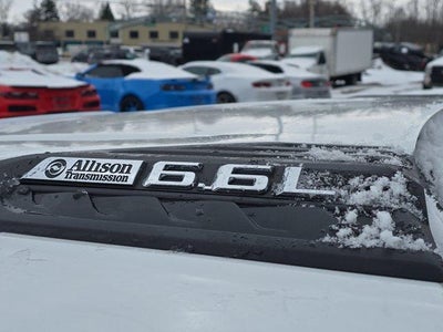 2024 Chevrolet Silverado 3500 HD Crew Cab Standard Box 4-Wheel Drive LT