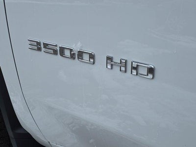2024 Chevrolet Silverado 3500 HD Crew Cab Standard Box 4-Wheel Drive LT
