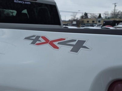 2024 Chevrolet Silverado 3500 HD Crew Cab Standard Box 4-Wheel Drive LT