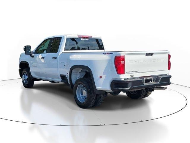 2026 Chevrolet Silverado 3500 HD Double Cab Long Box 4-Wheel Drive Work Truck