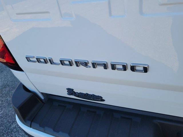 2022 Chevrolet Colorado Extended Cab Long Box 4-Wheel Drive LT