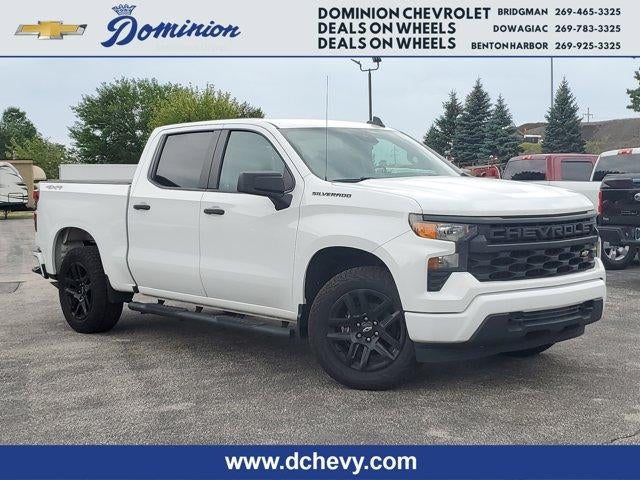 2023 Chevrolet Silverado 1500 Crew Cab Short Box 4-Wheel Drive Custom