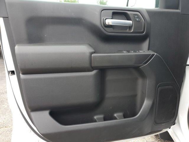 2023 Chevrolet Silverado 1500 Crew Cab Short Box 4-Wheel Drive Custom
