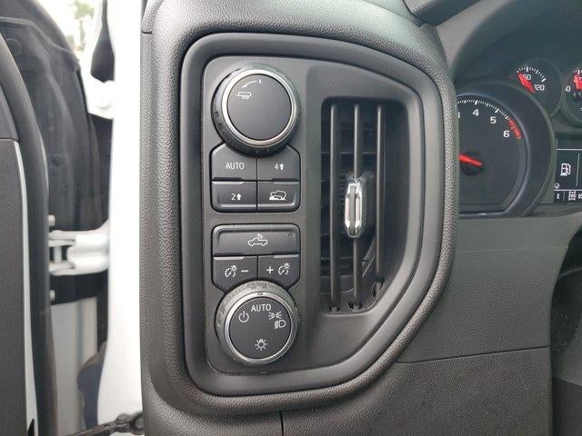 2023 Chevrolet Silverado 1500 Crew Cab Short Box 4-Wheel Drive Custom