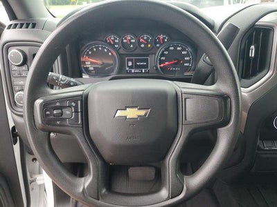 2023 Chevrolet Silverado 1500 Crew Cab Short Box 4-Wheel Drive Custom