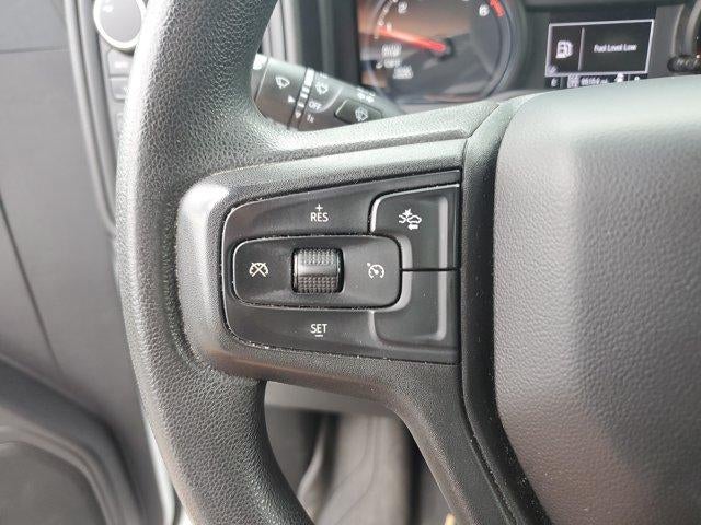 2023 Chevrolet Silverado 1500 Crew Cab Short Box 4-Wheel Drive Custom