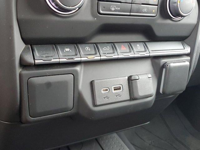 2023 Chevrolet Silverado 1500 Crew Cab Short Box 4-Wheel Drive Custom